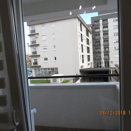 Apartman Tea 2 บันยาลูกา ภายนอก รูปภาพ