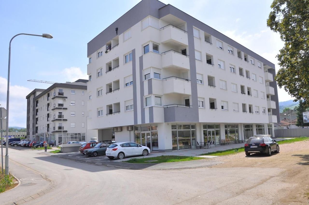 Apartman Tea 2 บันยาลูกา ภายนอก รูปภาพ